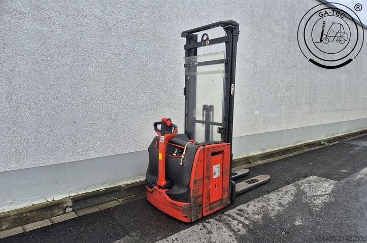 Empilhador manual Linde L14i