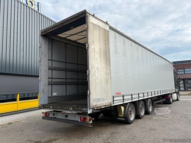 Skjutbara presenningar Kögel SN24 +MEGA TRAILER + 3X SAF AXLE + SCHUIFDAK + ...