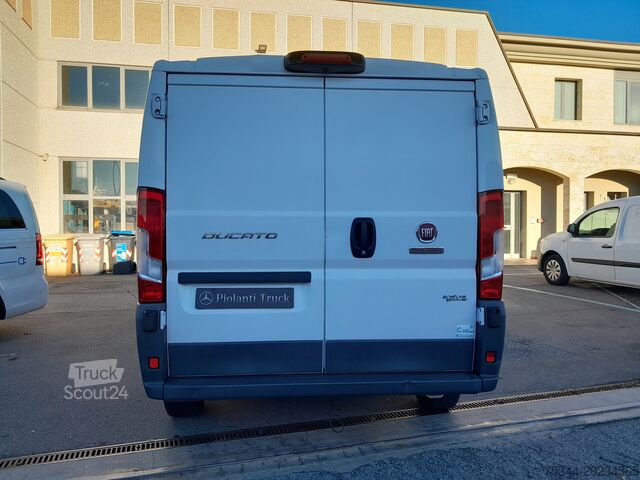 закритий фургон FIAT Ducato 35q 3.0 Natural Power L2H1