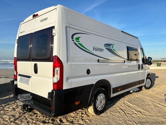 Camper van Forster FV 636 EBL Livin'Up