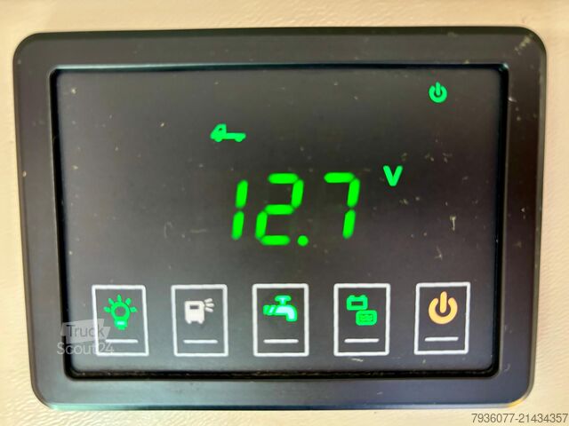 Camper van Forster FV 636 EBL Livin'Up