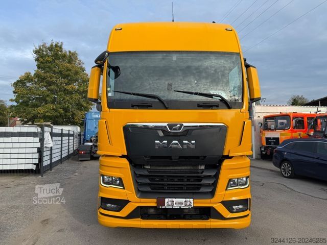 Trattore stradale standard MAN TGX 18.510 L GX Euro6d Retarder Doppel-Tank