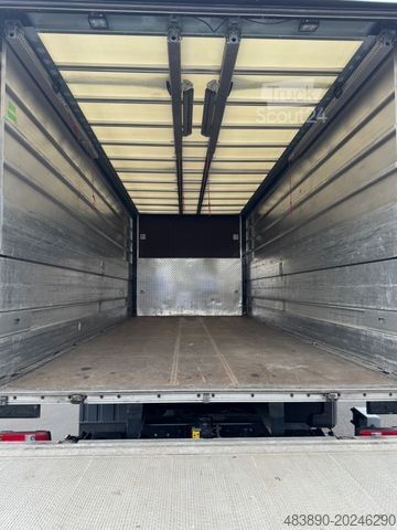 Camion de boissons MAN TGL 12.220/LBW/Klima/Navi/2xAHK