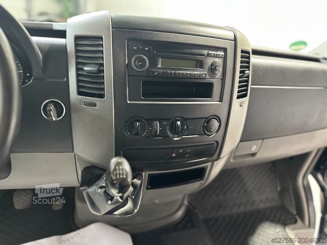 Umpikorja-auto MERCEDES-BENZ Sprinter II Kasten 313 CDI*L1/H2*Tempomat*