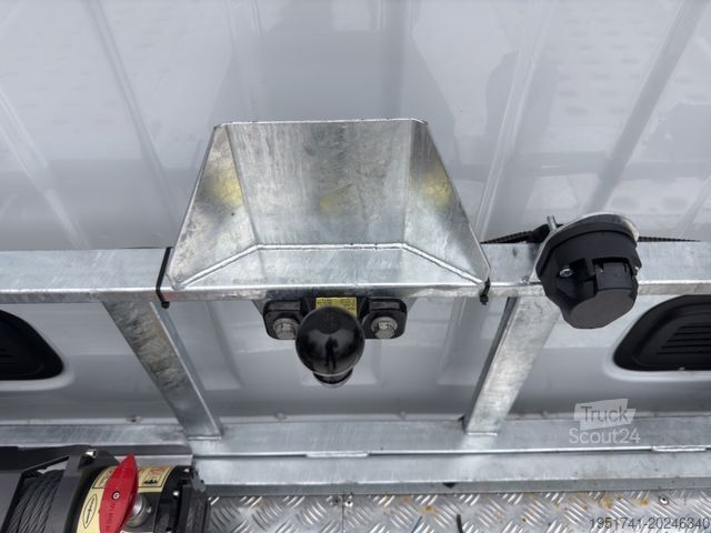 Carro attrezzi RENAULT Master Abschleppwagen AHK Klima Tempomat VDI2700