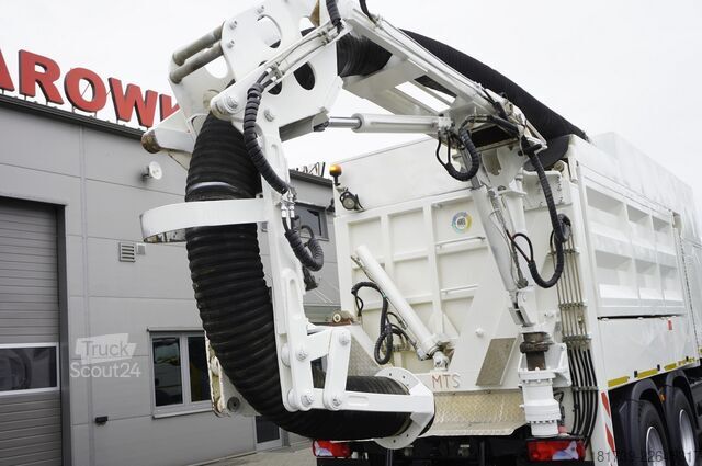 Imukaivinkone MAN TGA 35.440 8×4 / SB-106 vacuum excavator