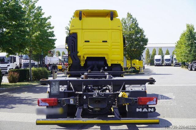 BDF MAN TGX 26.510 6x2-4 / BDF / 2023 / 3 units