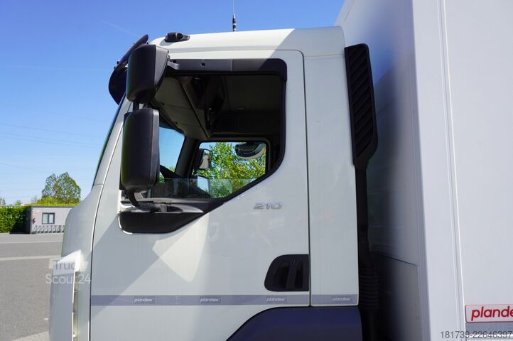 Contenedor DAF LF 12.210 18-pallet container with tail