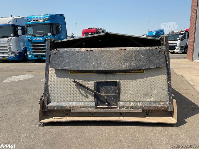 Roll-off-kontti Container 18m³ met milieukleppen 