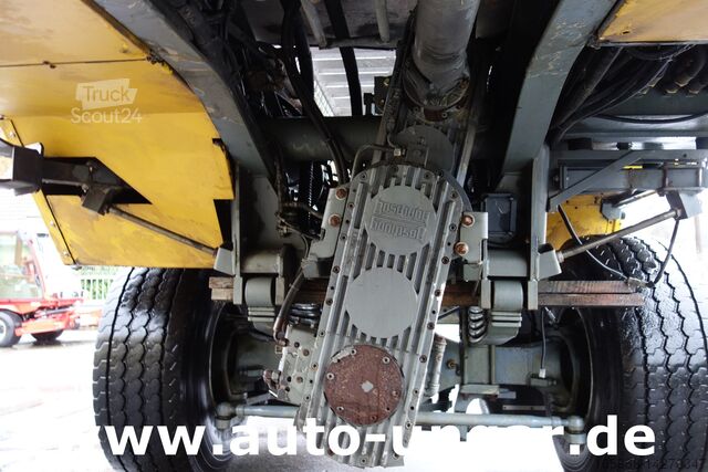 Servizio di movimento stradale MAN Boschung Boschung BJB 8000 Speed Broom 4x4 Offroad Trial Flughafen