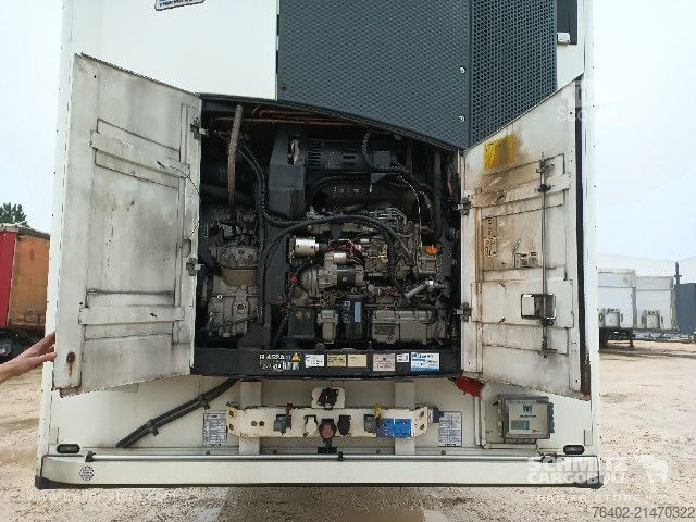 Reefer semitrailer Schmitz Cargobull Semitrailer Reefer Standard Dois pisos