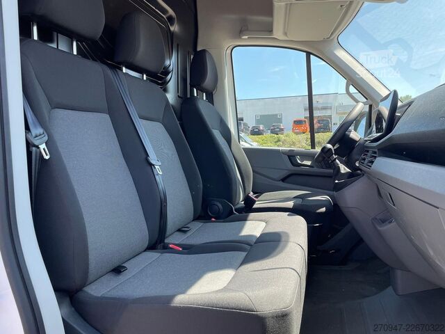 Furgoneta de caja alta VW Crafter Kasten 35 L3H3 NAV AHK äden