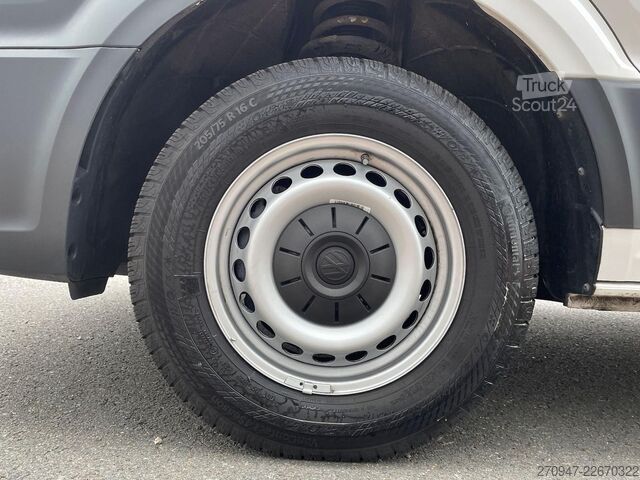 Furgoneta de caja alta VW Crafter Kasten 35 L3H3 NAV AHK äden