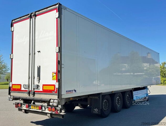 Semirremolque frigorífico SCHMITZ CARGOBULL SCB*S3B THERMO KING SLXi300 FLOWERWIDE 270 CM HI