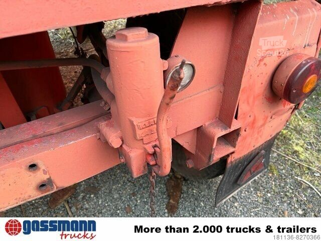 Тристранен самосвален ремарке  Gummiwagen 2-Seiten-Kippanhänger