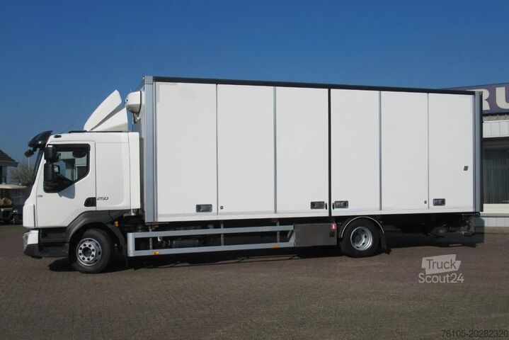 Resväska Volvo FL 250 Bakwagen + 6 deuren + Laadklep 2000 kg