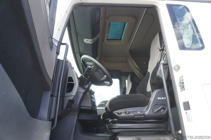 BDF MAN TGX 18.430 / BDF 7.5 m / sleeping cab