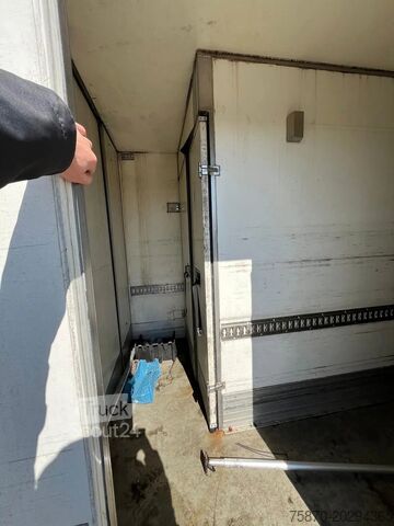 Transport refrigerat/congelat DAF LF 55 FA
