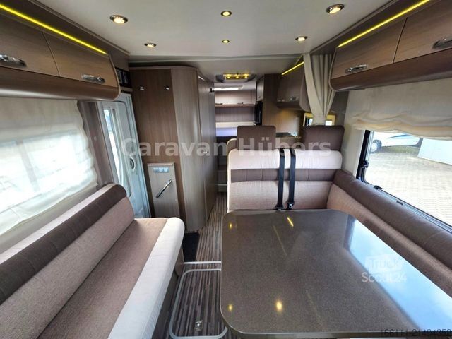 Camper semintegrato ADRIA Martrix Supreme 667 SPS - Hub/Queensbett - Solar