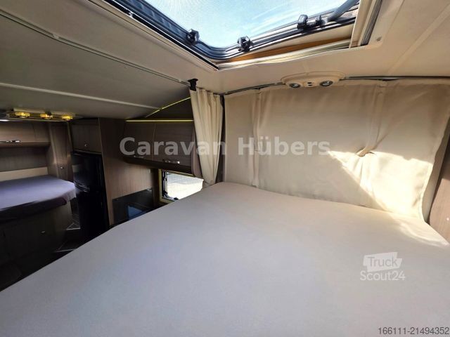 Camper semintegrato ADRIA Martrix Supreme 667 SPS - Hub/Queensbett - Solar