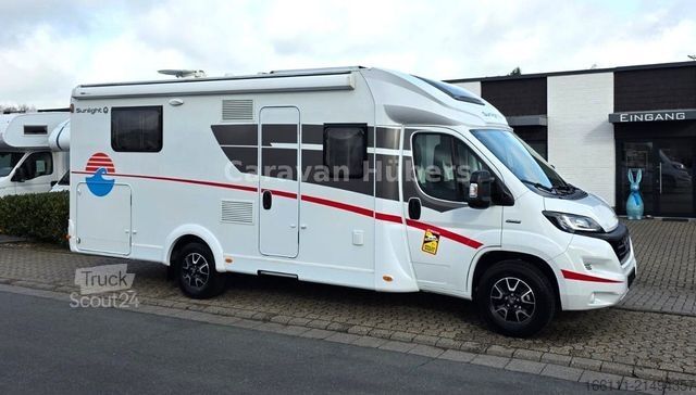 Camper semintegrato SUNLIGHT T 69LC - Queensbett - 1. Hand - Solar - Klima