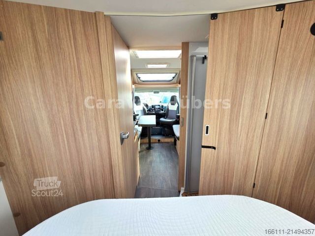 Camper semintegrato SUNLIGHT T 69LC - Queensbett - 1. Hand - Solar - Klima