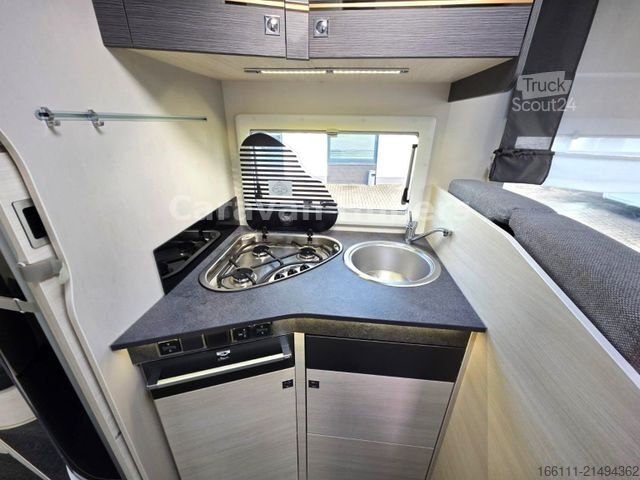 Camper semintegrato CHALLENGER VIP 396 - Hubbett - 2x Stock/Hubbett hinten