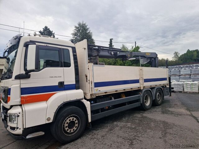 Camion plateau MAN TG-S 26.430 6x2 Pritsche Heckkran Palfing. PK230