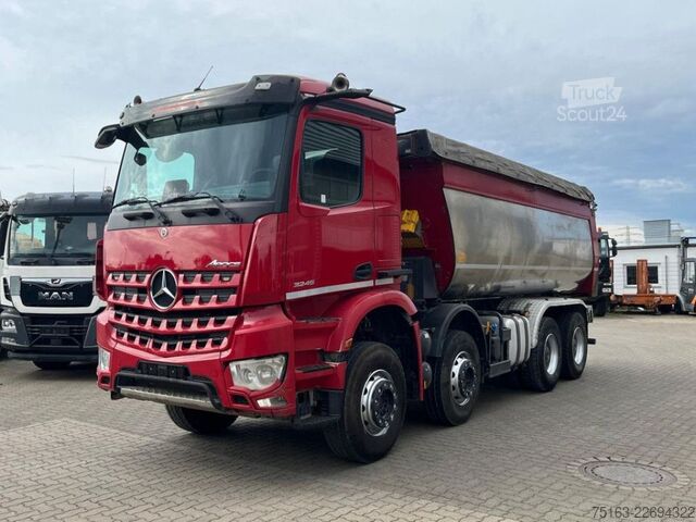 Camion benne MERCEDES-BENZ Arocs 3245 K 4 Achs Muldenkipper Meiller Thermo