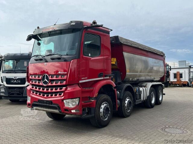 Camion benne MERCEDES-BENZ Arocs 3245 K 4 Achs Muldenkipper Meiller Thermo