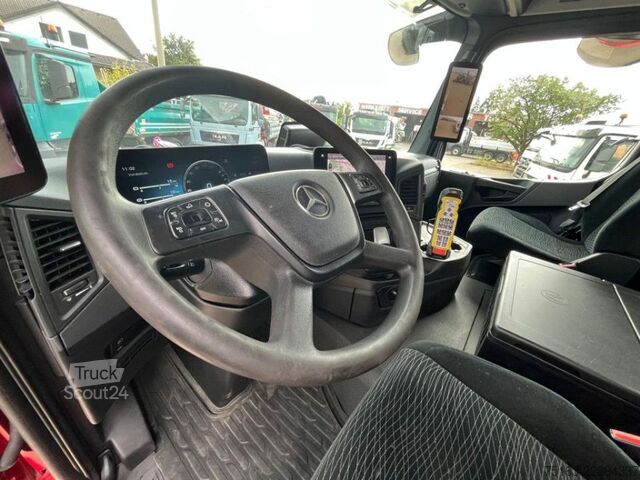 Camion benne MERCEDES-BENZ Arocs 3245 K 4 Achs Muldenkipper Meiller Thermo