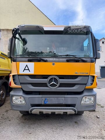 Camion benne MERCEDES-BENZ Actros 4141 K 8x4 4 Achs Muldenkipper Carnehl De