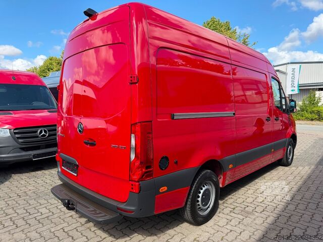 Vans ar augstu jumtu MERCEDES-BENZ Sprinter 315 CDI Klima Werkstatt Kamera L2H2