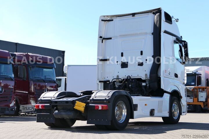 Standartinis vilkikas MERCEDES-BENZ Actros 1853 BigSpace Retarder Navi Euro 6