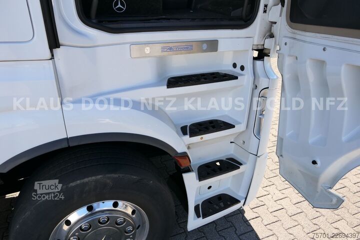 Standartinis vilkikas MERCEDES-BENZ Actros 1853 BigSpace Retarder Navi Euro 6