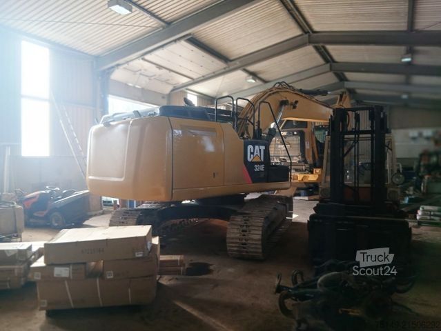 Chain excavator CATERPILLAR 324E, Hammervorrichtung, Schnellwechsler