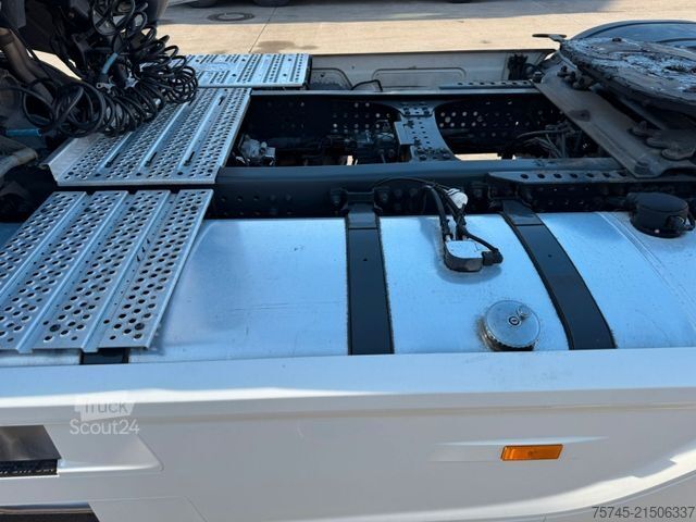 Standard SZM MERCEDES-BENZ ACTROS 1848 * RETARDER * STANDKLIMA * BIGSPACE *