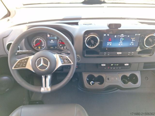 Camper integrado HYMER/ERIBA B-Klasse ML I BlackLine 880 5 Sitzplätze