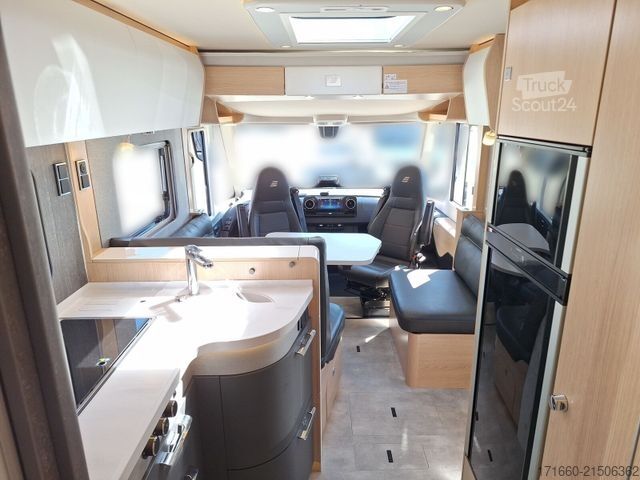 Camper integrado HYMER/ERIBA B-Klasse ML I BlackLine 880 5 Sitzplätze
