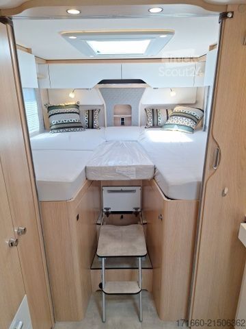 Camper integrado HYMER/ERIBA B-Klasse ML I BlackLine 880 5 Sitzplätze