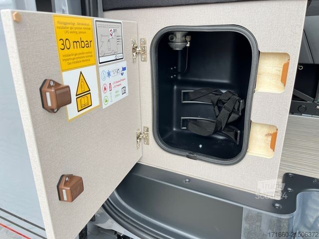 Jacobsen Nutzfahrzeuge GmbH Jacobsen Nutzfahrzeuge GmbH Jacobsen Nutzfahrzeuge GmbH