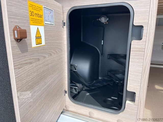 Asuntoauto BÜRSTNER Campeo C 640 DIESELHEIZUNG, ALLWETTER, RFK