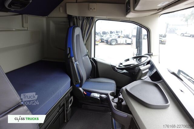 Standard SZM VOLVO FH 460 Globetrotter XL i-Save