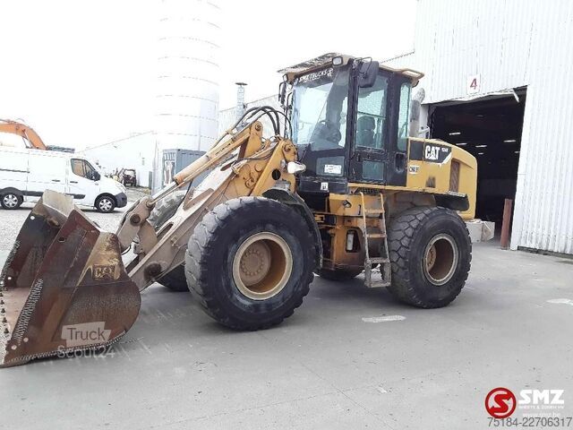 Nakladalnik Caterpillar 924 H axle problem