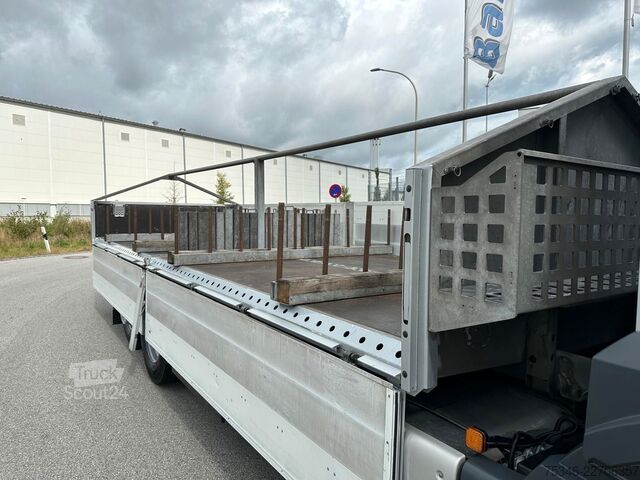 Ladbil med lad MAN TGS 26.360 LL/Pritsche 7,10 m/Lenkachse/ 108 tkm