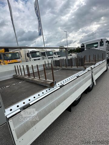 Ladbil med lad MAN TGS 26.360 LL/Pritsche 7,10 m/Lenkachse/ 108 tkm