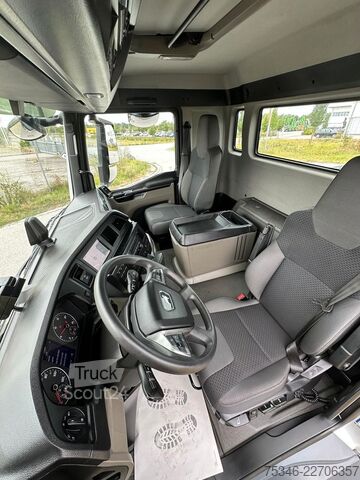 Ladbil med lad MAN TGS 26.360 LL/Pritsche 7,10 m/Lenkachse/ 108 tkm