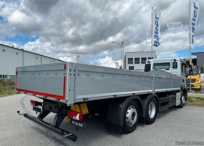 Samochód do zadań specjalnych MAN TGS 26.360 LL/Pritsche 7,10 m/Lenkachse/ 108 tkm