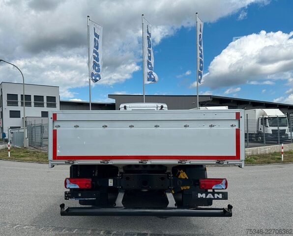 Samochód do zadań specjalnych MAN TGS 26.360 LL/Pritsche 7,10 m/Lenkachse/ 108 tkm