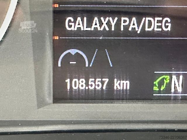 Samochód ciężarowy z plandeką typu platforma MAN TGS 26.360 LL/Pritsche 7,10 m/Lenkachse/ 108 tkm